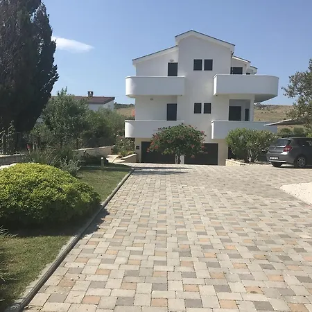 Ljubac 14593c Apartament *